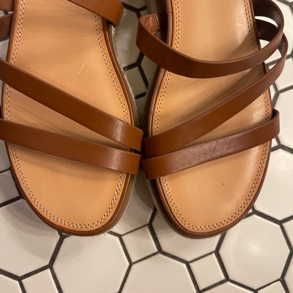 Vince Camuto platform wedges ankle wrap - Picture 4 of 9